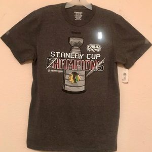 Blackhawks 2015 Stanley Cup Champs shirt w/tags